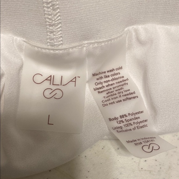 CALIA by Carrie Underwood White Athletic Shorts - Picture 2 of 5